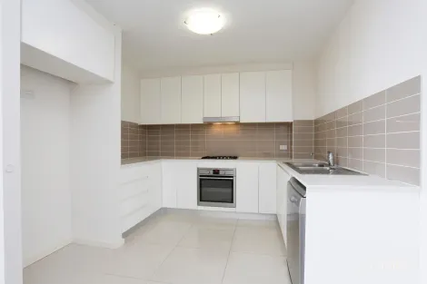 Property photo of 12/4-6 Peggy Street Mays Hill NSW 2145