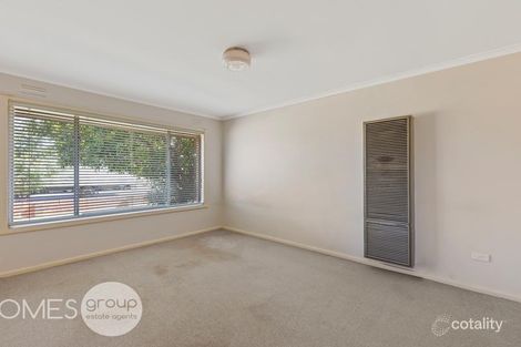 Property photo of 24 Conrad Street St Albans VIC 3021