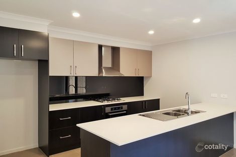 Property photo of 9 Docker Circuit Mickleham VIC 3064