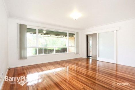 Property photo of 59 Kingsclere Avenue Keysborough VIC 3173