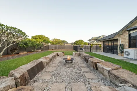 Property photo of 45 Fordington Way Murrumba Downs QLD 4503