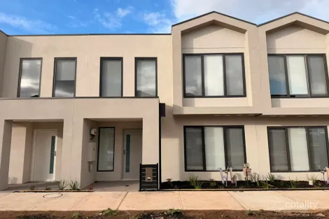 8 Timetable St, Mambourin, VIC 3024