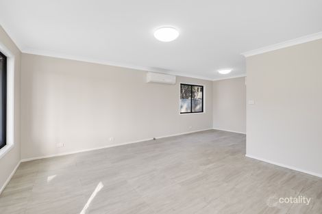 Property photo of 109 Vales Road Mannering Park NSW 2259