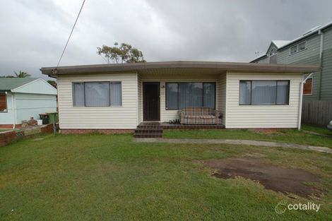 32 Howelston Rd, Gorokan, NSW 2263