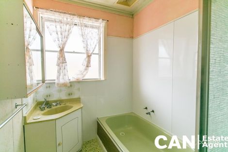 Property photo of 1 Gavin Street Jacana VIC 3047
