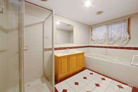 Property photo of 4 Miramah Close Rowville VIC 3178