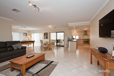 Property photo of 60 Crosthwait Circle Tapping WA 6065