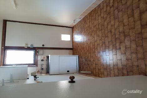 Property photo of 4 Andrew Smith Drive Parafield Gardens SA 5107