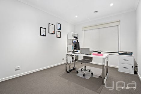 Property photo of 74 Clifton Circuit Tarneit VIC 3029