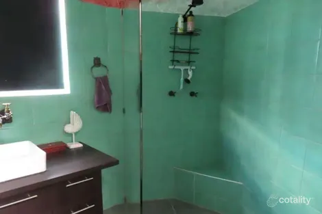 Property photo of 46 Tenterfield Street Wallangarra QLD 4383