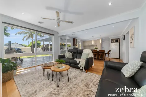 Property photo of 15 Benelong Crescent Seaford VIC 3198
