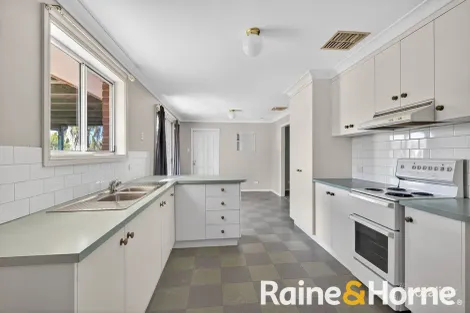 Property photo of 18 Murrayfield Drive Dubbo NSW 2830