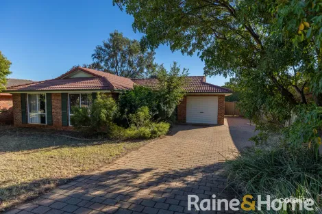 Property photo of 18 Murrayfield Drive Dubbo NSW 2830