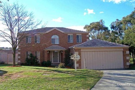 Property photo of 3 Valley View Crescent Berwick VIC 3806