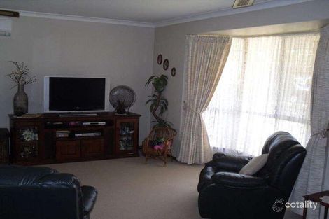 Property photo of 2 Laurina Place Boyanup WA 6237