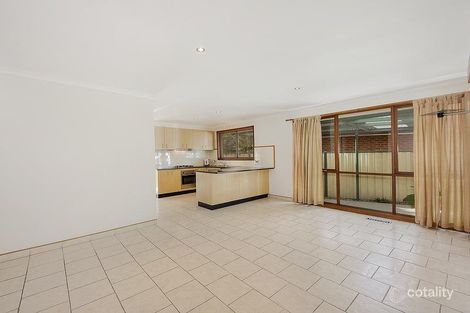 Property photo of 32 Tarlee Drive Albanvale VIC 3021
