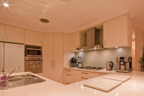 Property photo of 11 Honeygum Way Mardi NSW 2259