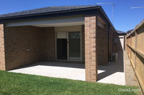 Property photo of 31 Australorp Drive Clyde North VIC 3978