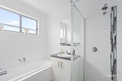 Property photo of 3A Penelope Avenue Valley View SA 5093