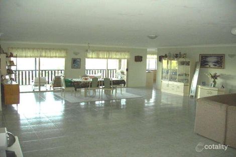 Property photo of 13 Mariners Crescent Banora Point NSW 2486