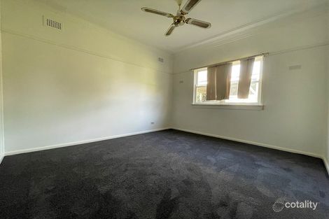 Property photo of 23 Ivanhoe Street Ingleburn NSW 2565