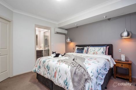 Property photo of 10 Danielle Street Oxenford QLD 4210