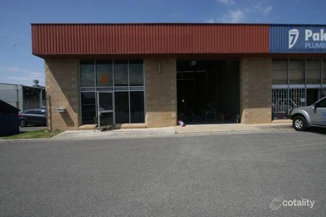 8/18 Racecourse Rd, Pakenham, VIC 3810