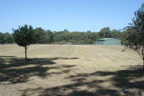 218 Albatross Rd, Nowra Hill, NSW 2540