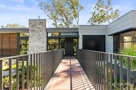 Property photo of 38 Freshwater Crescent Murrays Beach NSW 2281