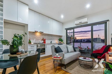 Property photo of 63 Saxony Drive Epping VIC 3076