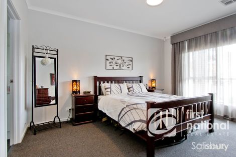 Property photo of 7 Oaks Drive St Clair SA 5011