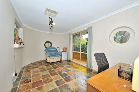 Property photo of 6 Hazelmere Circus Hazelmere WA 6055