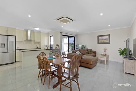 Property photo of 2/95 Mansfield Drive Beaconsfield QLD 4740