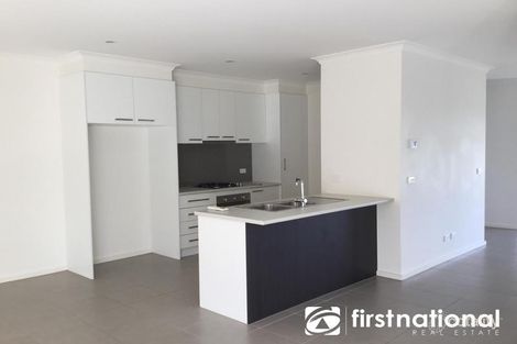 Property photo of 37 Atlantic Drive Pakenham VIC 3810