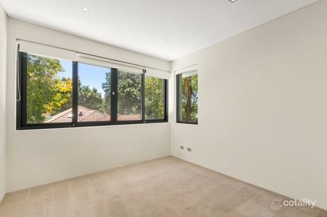 Property photo of 18/1-5 Lynbara Avenue St Ives NSW 2075