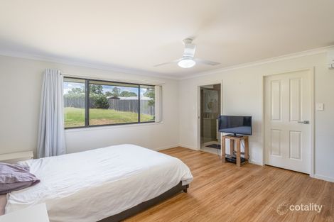 Property photo of 27 Ministerial Court Jones Hill QLD 4570