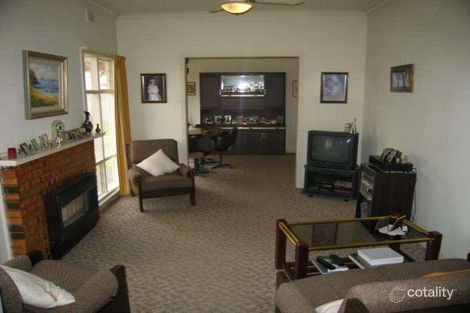 Property photo of 1 Kevin Avenue Blackburn VIC 3130