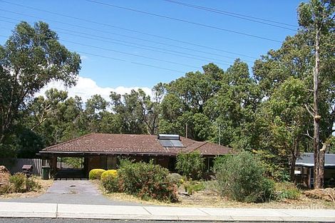 241 Grove Rd, Lesmurdie, WA 6076