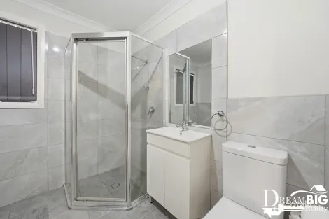 Property photo of 11 Walshe Grove Bidwill NSW 2770