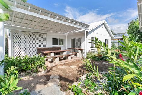 Property photo of 18 Kangaroo Street Bentley Park QLD 4869