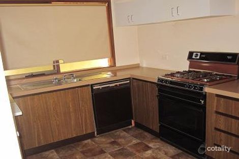Property photo of 10 Simpson Avenue Sunbury VIC 3429