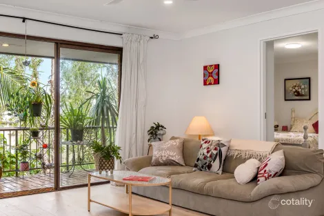 Property photo of 10/4 Bindaree Way Ocean Shores NSW 2483
