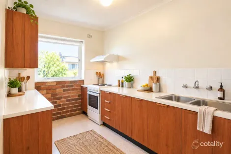 12/6 Mackie St, Coniston, NSW 2500