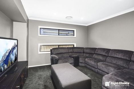 Property photo of 8 Tallawarra Crescent Haywards Bay NSW 2530