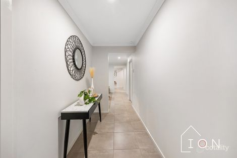Property photo of 84 Athletic Circuit Clyde VIC 3978