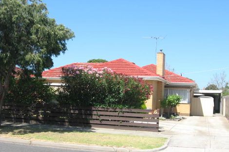 6 Stirling Ave, Seaholme, VIC 3018