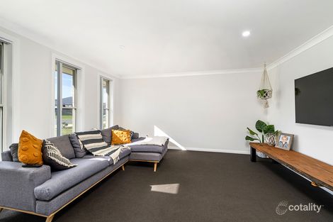 Property photo of 17 Allport Avenue Thrumster NSW 2444