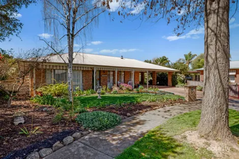 Property photo of 9 Diplomat Court Benalla VIC 3672