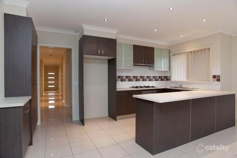 Property photo of 10 Parisel Circuit Mernda VIC 3754