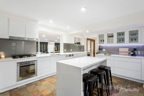 Property photo of 167 Cameron Parade Watsonia North VIC 3087
